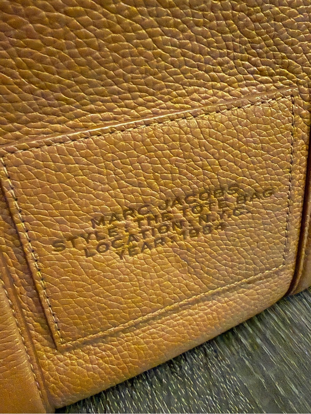Marc Jacobs Brown Pebbled Leather Tote with Gold Chain - Picture 9 of 12